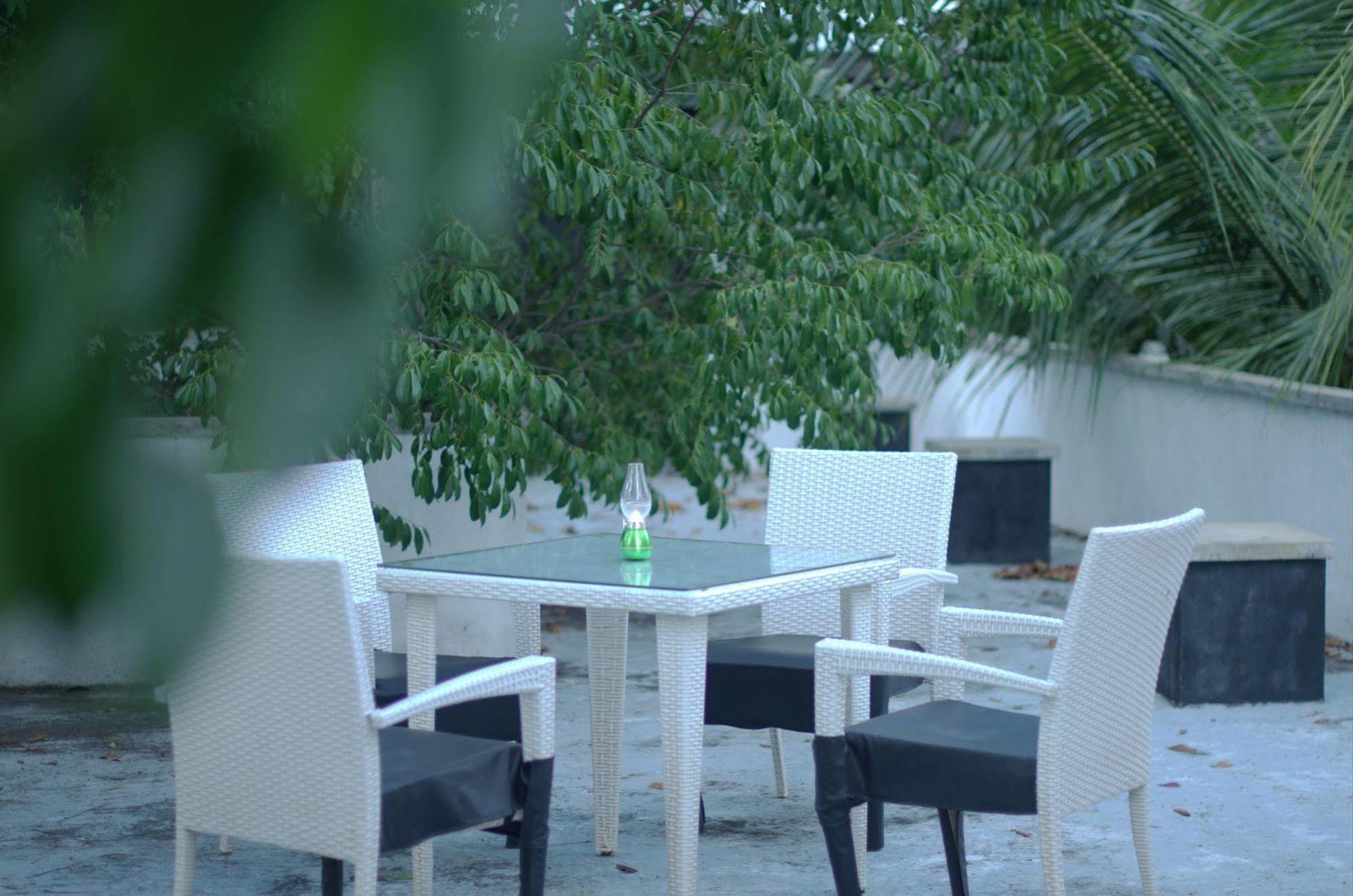 Hostel City Hub Colombo Airport カトゥナカヤ エクステリア 写真